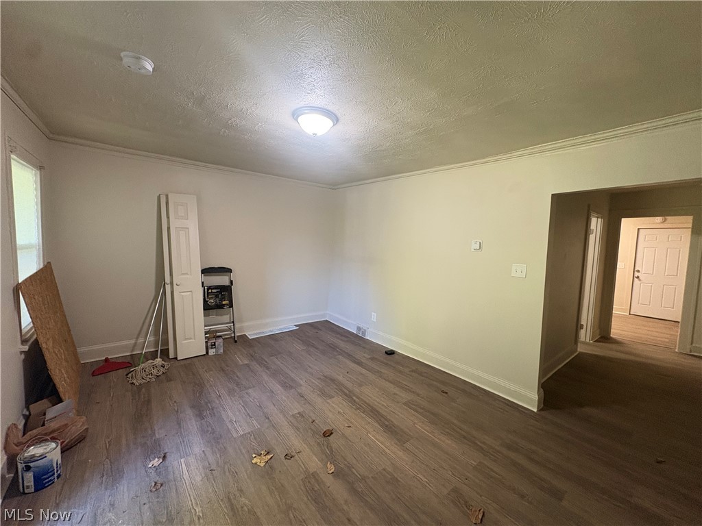 3323 E 143rd Street Cleveland OH 44120