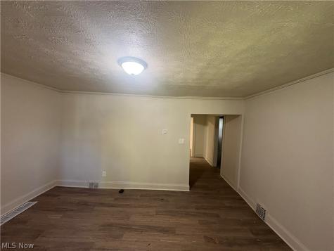 3323 E 143rd Street Cleveland OH 44120