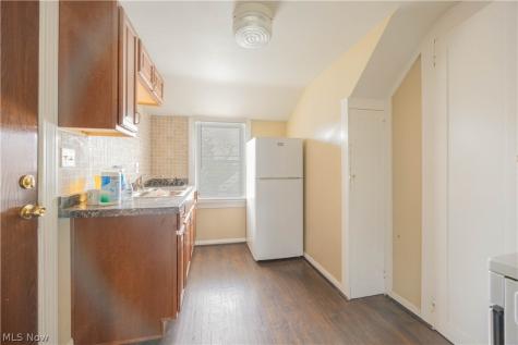 21051 S Lake Shore Boulevard Euclid OH 44123