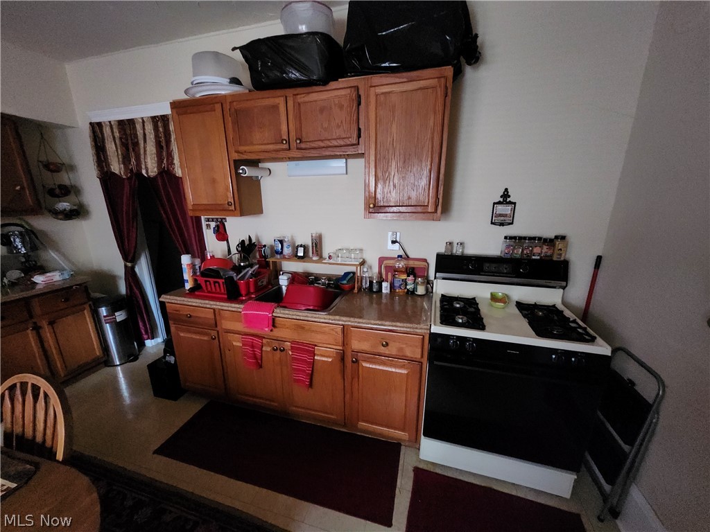 3864 W 34th Street Cleveland OH 44109