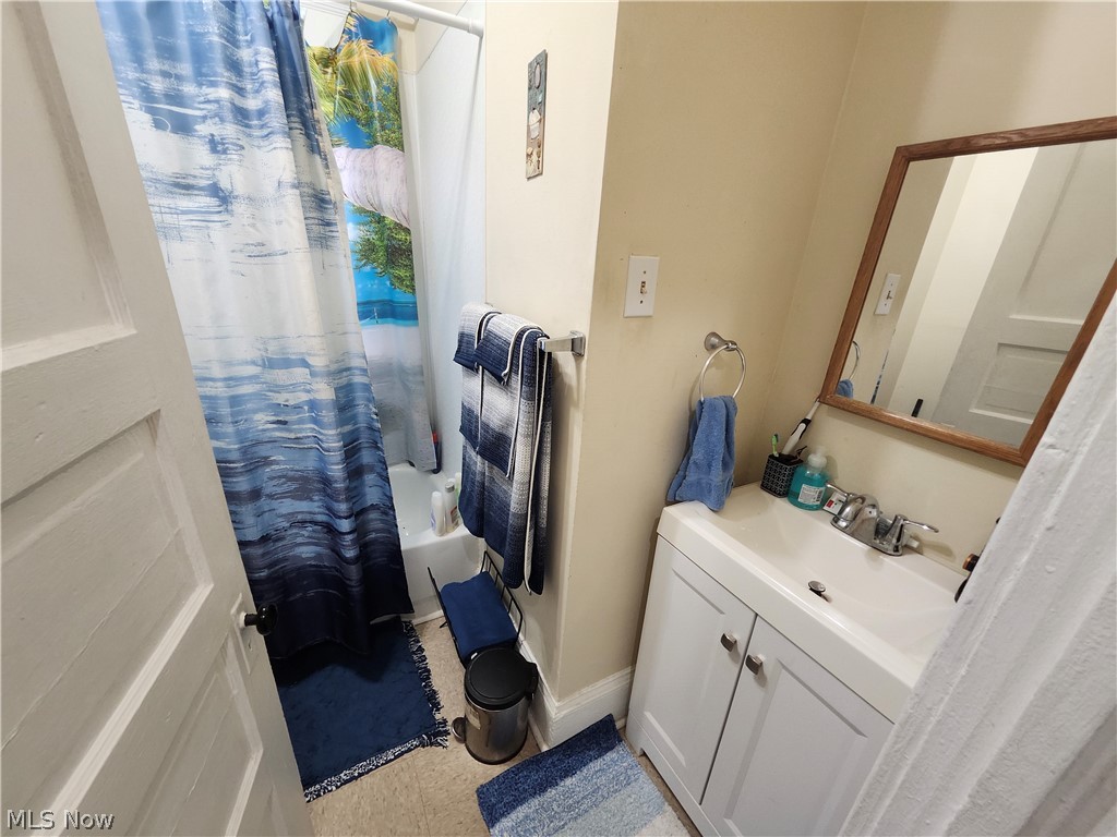 3864 W 34th Street Cleveland OH 44109