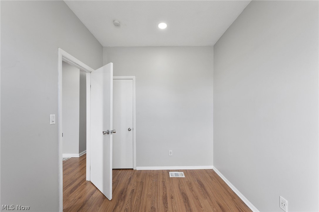 6905 Denison Avenue Cleveland OH 44102