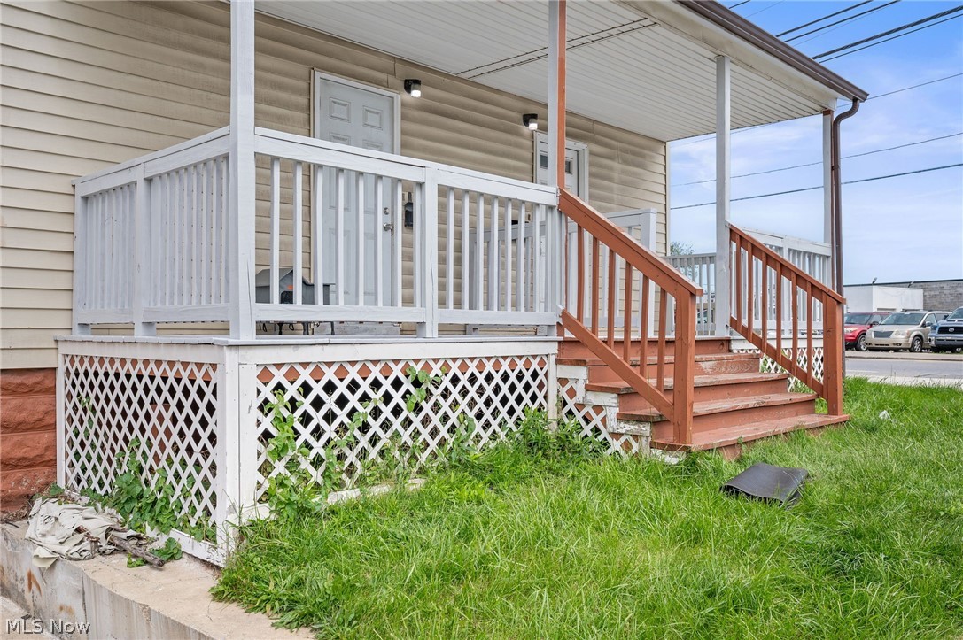 6905 Denison Avenue Cleveland OH 44102