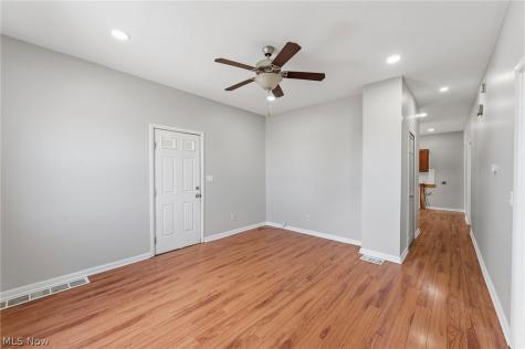 6905 Denison Avenue Cleveland OH 44102