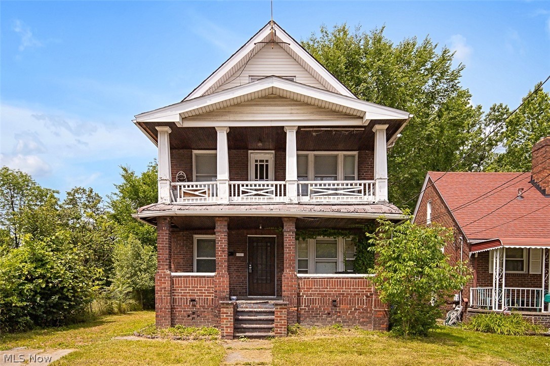 716 E 160th Street Cleveland OH 44110