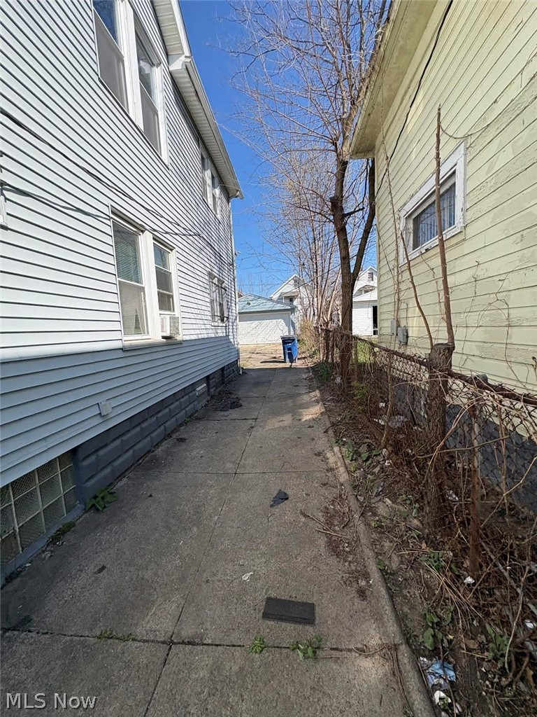 11817 Dove Avenue Cleveland OH 44105