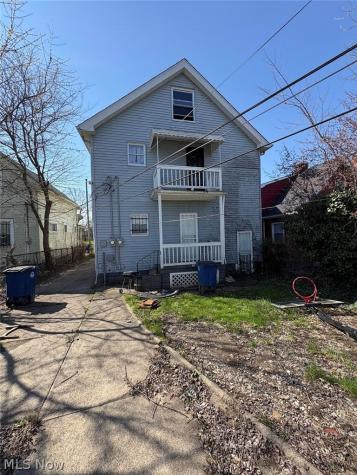 11817 Dove Avenue Cleveland OH 44105