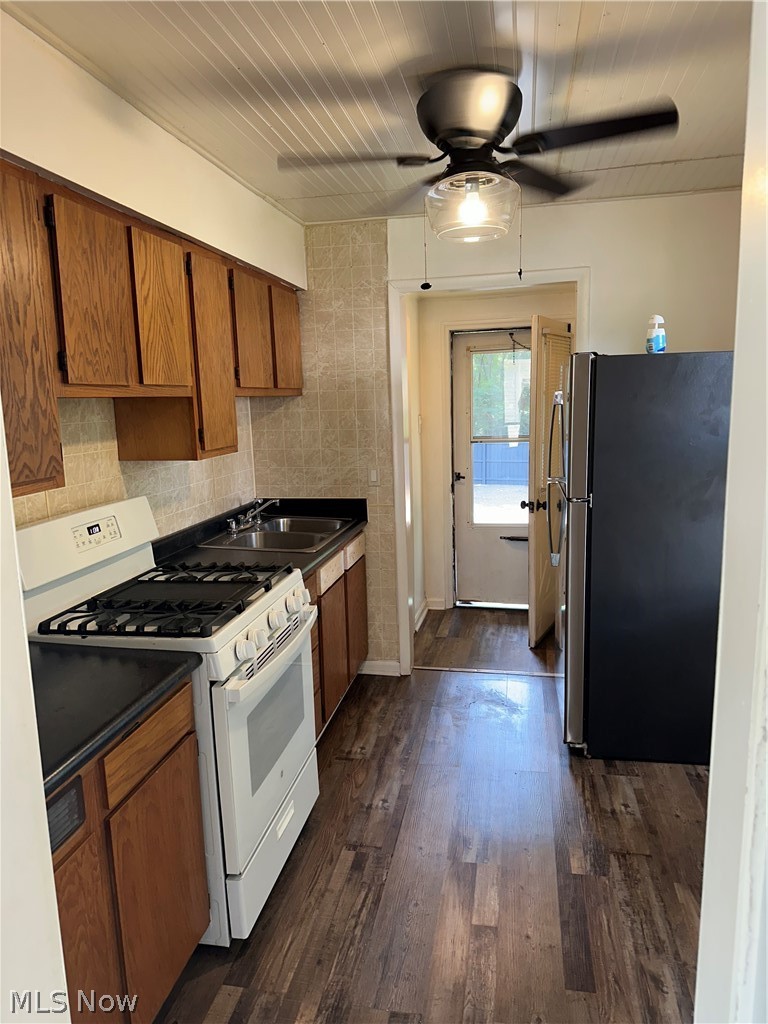 1182 Youngstown Road SE Warren OH 44484