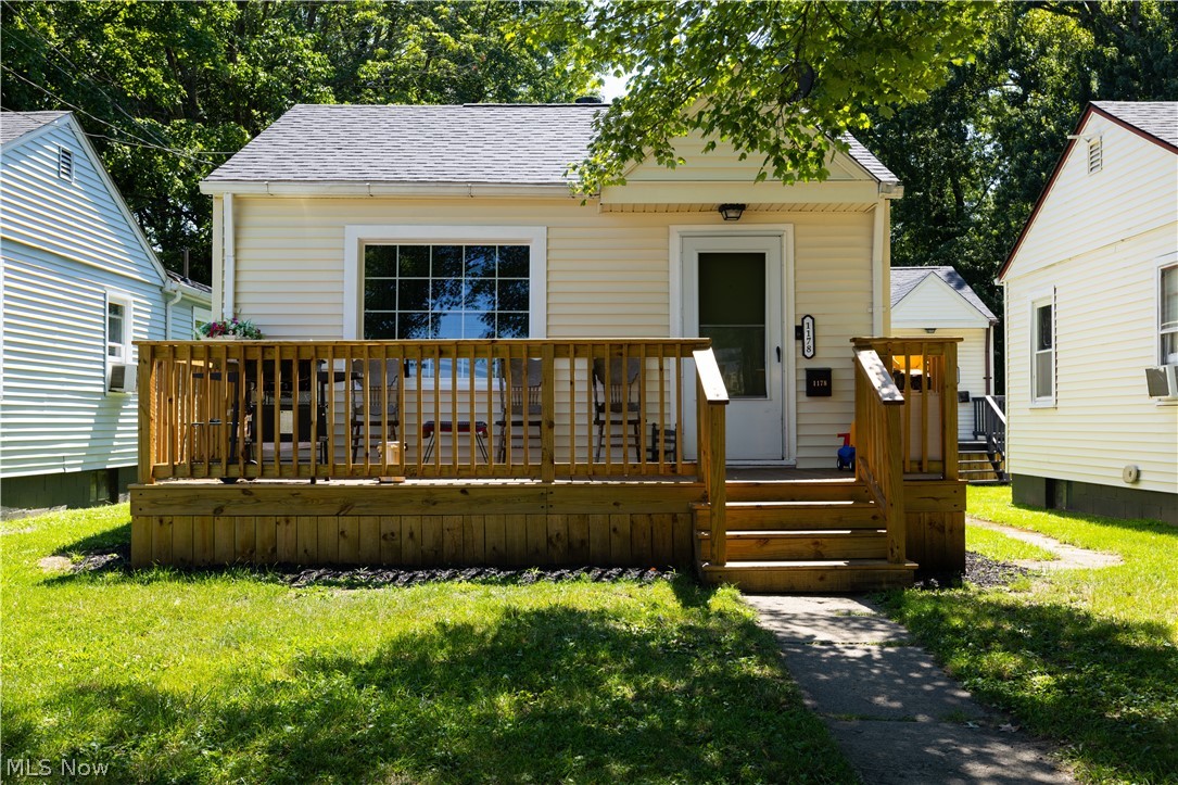 1182 Youngstown Road SE Warren OH 44484