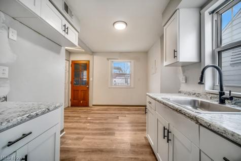 3753 W 117th Street Cleveland OH 44111