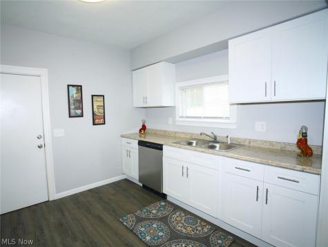 3698 Menlo Road Shaker Heights OH 44120