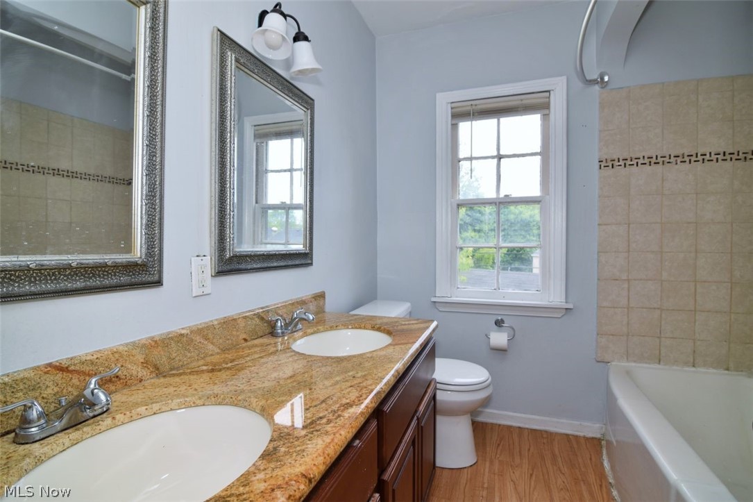3625 Glencairn Road Shaker Heights OH 44122