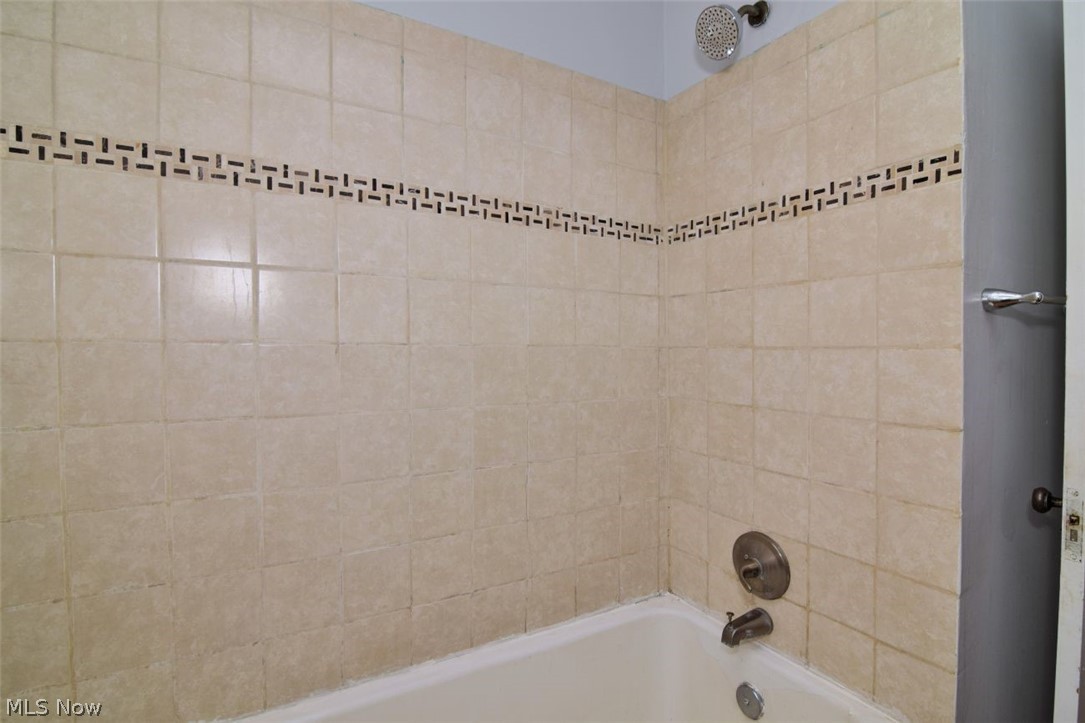 3625 Glencairn Road Shaker Heights OH 44122