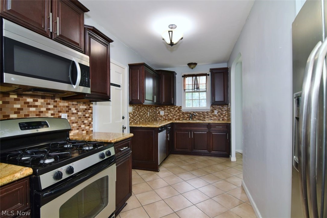3625 Glencairn Road Shaker Heights OH 44122
