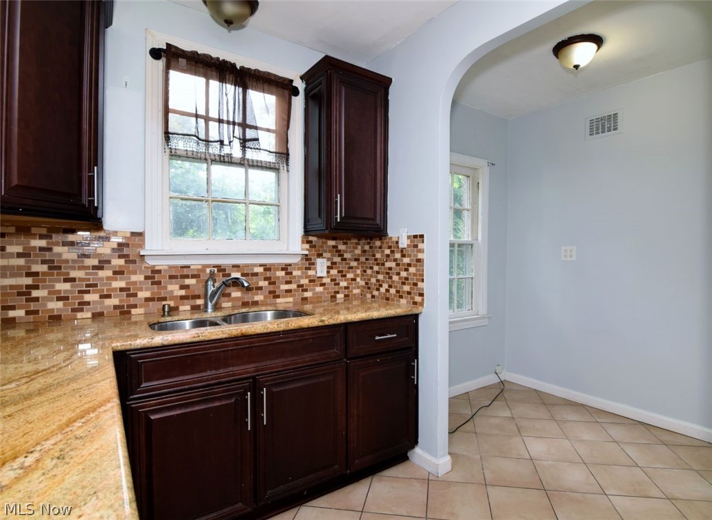 3625 Glencairn Road Shaker Heights OH 44122