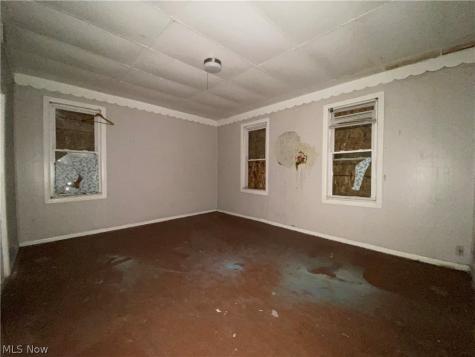 3661 E 59th Street Cleveland OH 44105