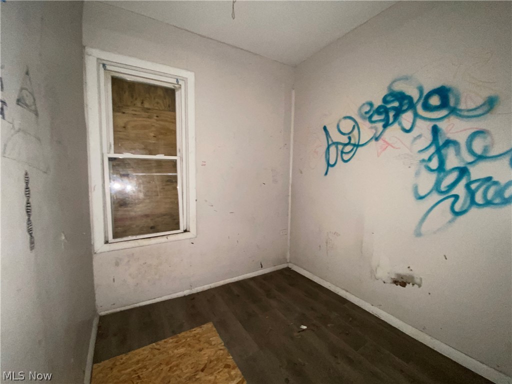 3661 E 59th Street Cleveland OH 44105