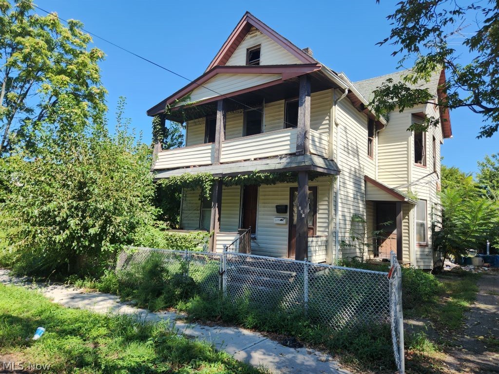 1085 E 66th Street Cleveland OH 44103