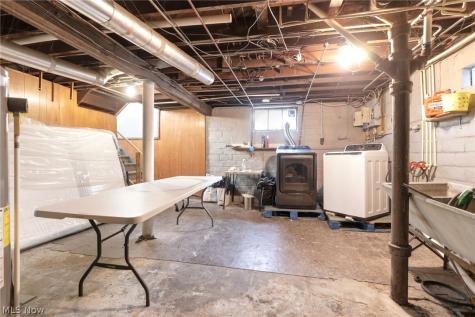 3319 W 111th Street Cleveland OH 44111