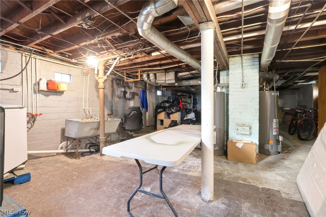 3319 W 111th Street Cleveland OH 44111