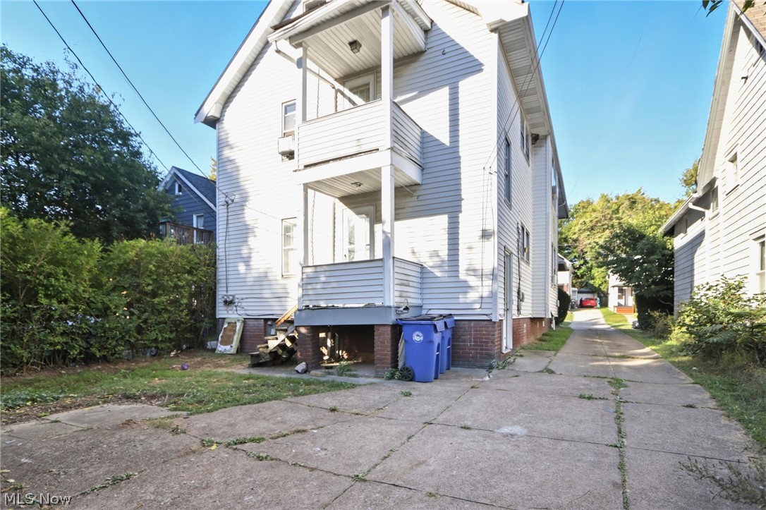 3319 W 111th Street Cleveland OH 44111