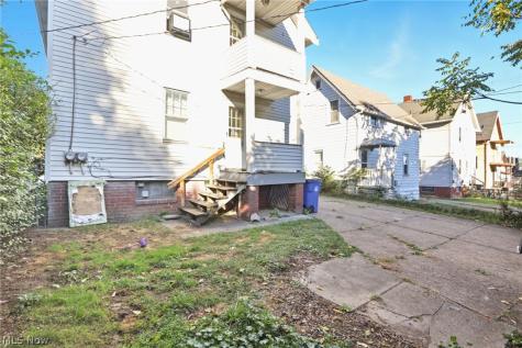 3319 W 111th Street Cleveland OH 44111