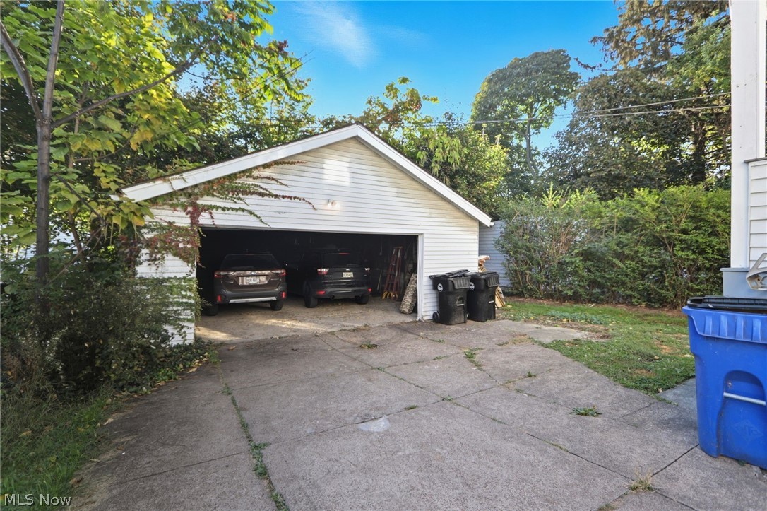 3319 W 111th Street Cleveland OH 44111