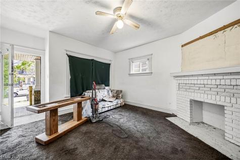 11912 Cromwell Avenue Cleveland OH 44120