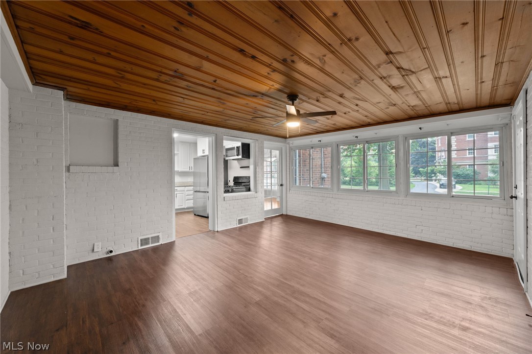 14001 Shaker Boulevard Shaker Heights OH 44120