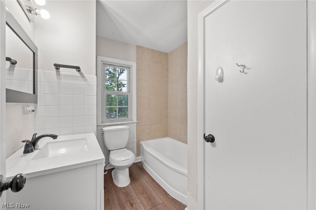 14001 Shaker Boulevard Shaker Heights OH 44120