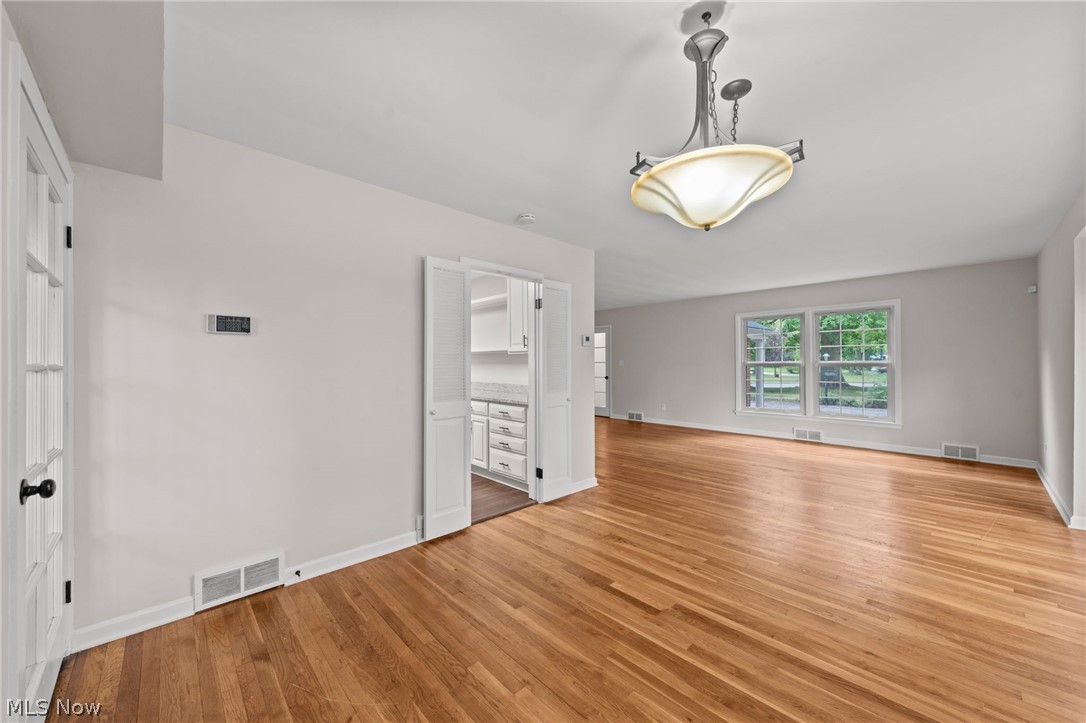 14001 Shaker Boulevard Shaker Heights OH 44120