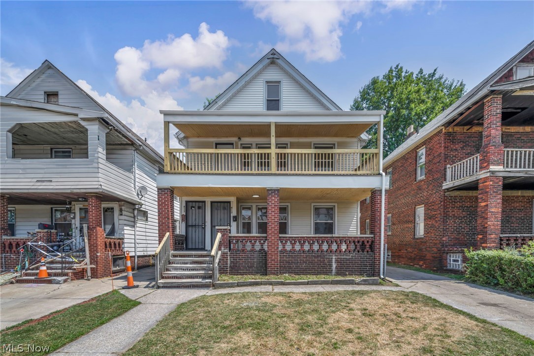 911 Royal Road Cleveland OH 44110