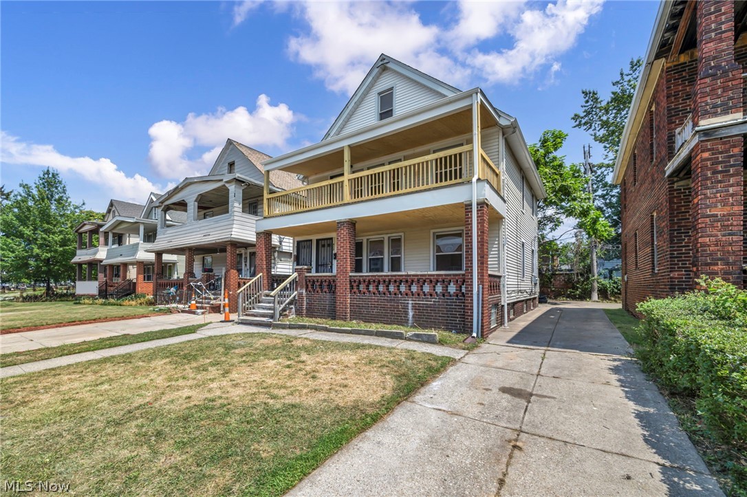 911 Royal Road Cleveland OH 44110