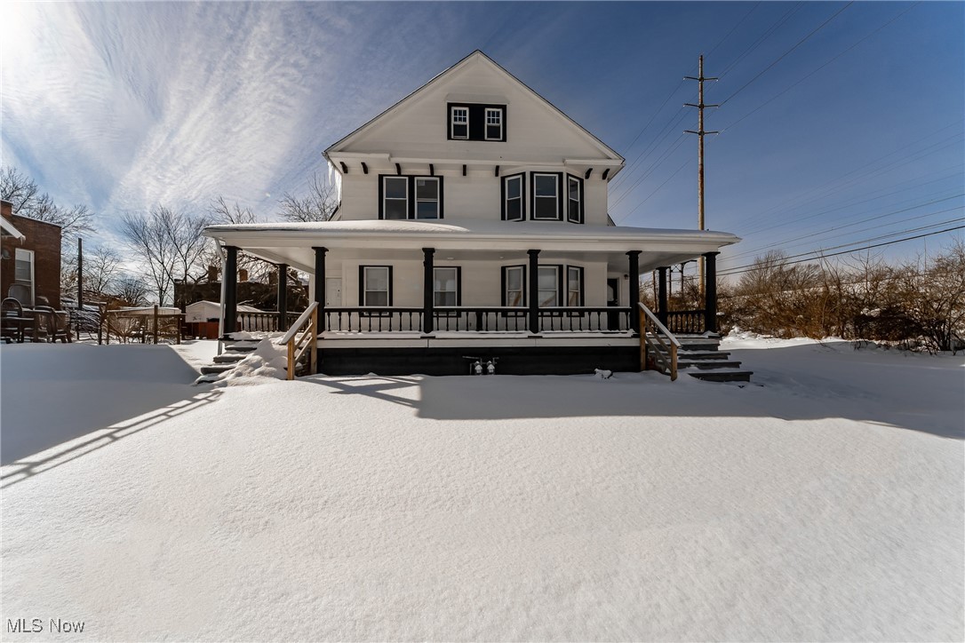1760 Carlyon Road East Cleveland OH 44112