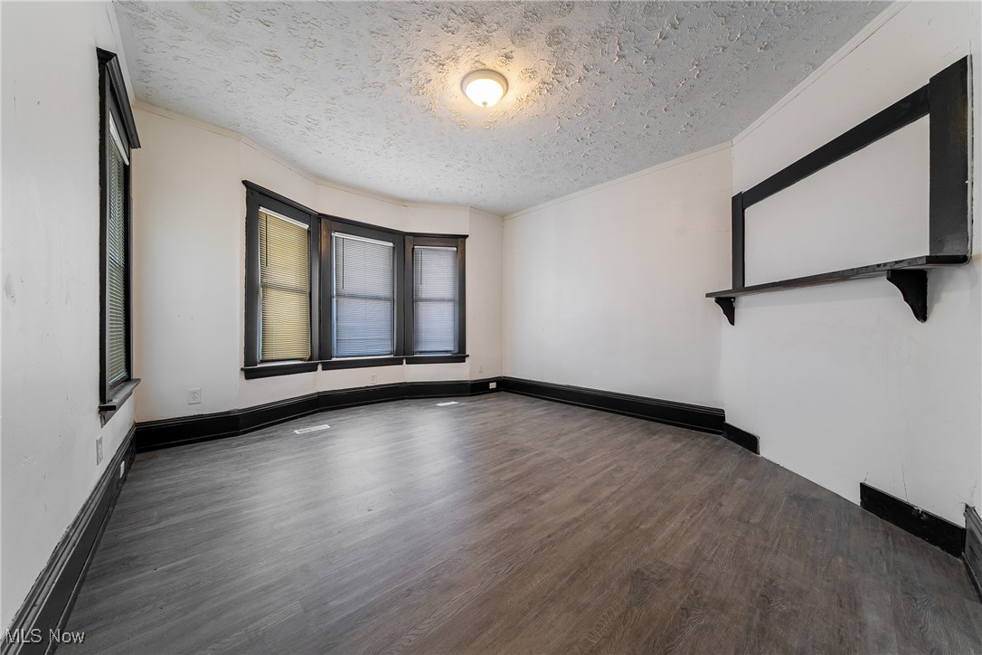 1760 Carlyon Road East Cleveland OH 44112
