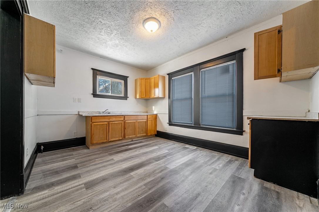 1760 Carlyon Road East Cleveland OH 44112