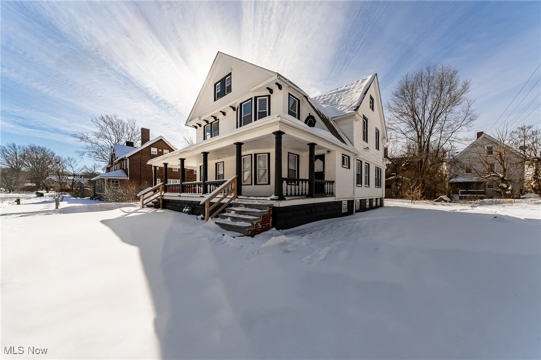1760 Carlyon Road East Cleveland OH 44112