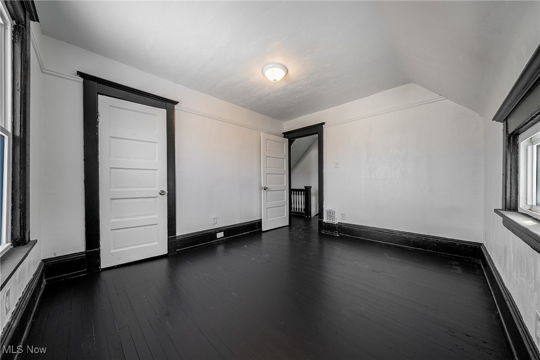 1760 Carlyon Road East Cleveland OH 44112