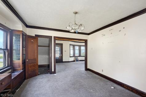 1673 Hillview Road Cleveland OH 44112