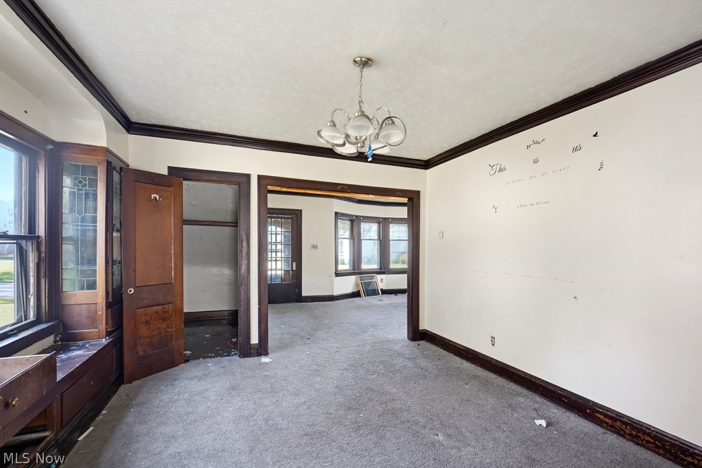 1673 Hillview Road Cleveland OH 44112