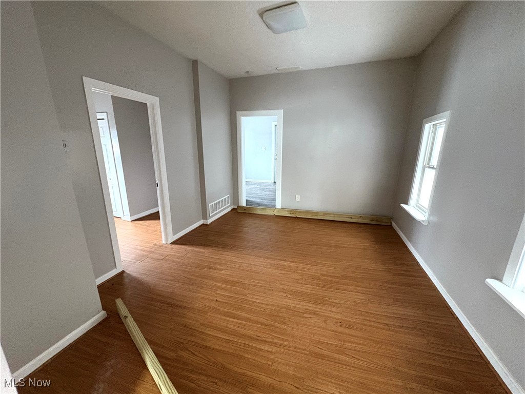 330 W 17th Street Lorain OH 44052