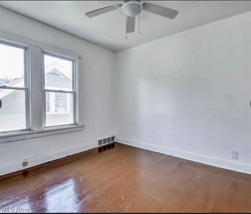 1051 E 171st Street Cleveland OH 44119