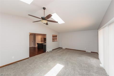 3862 & 3866 Seneca Street Stow OH 44224