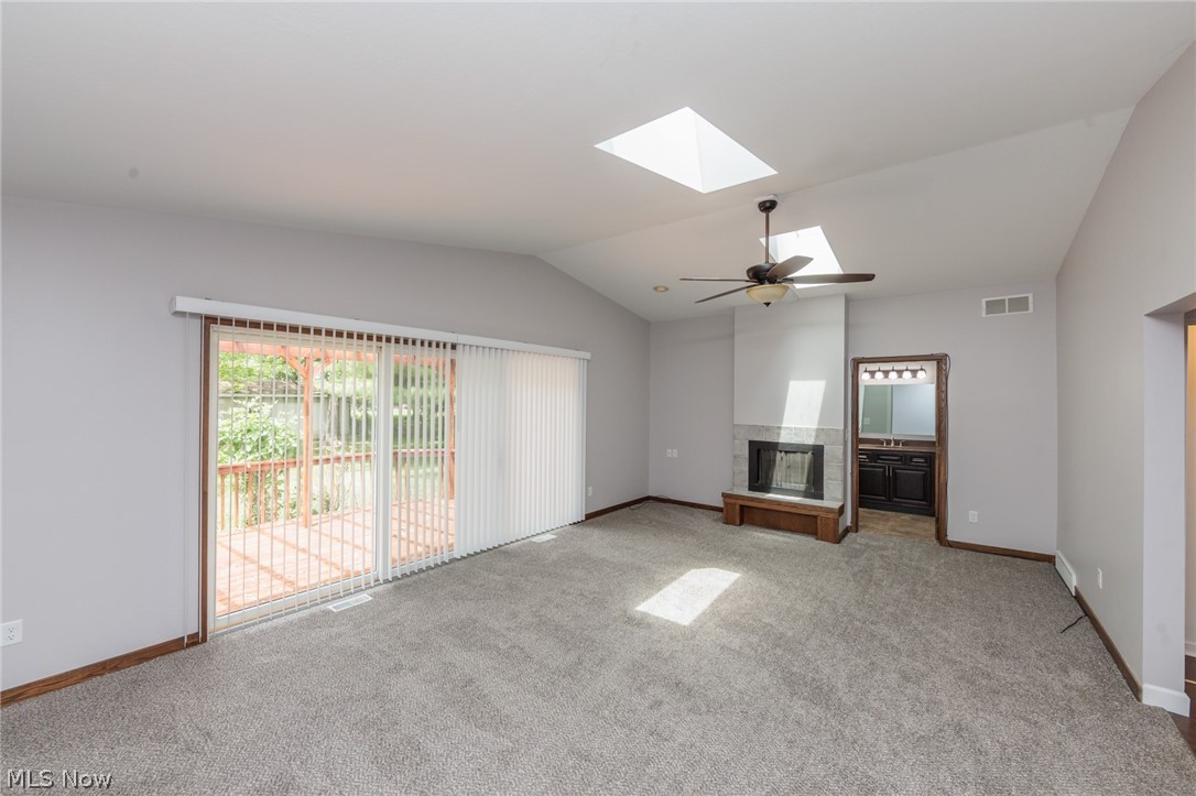3862 & 3866 Seneca Street Stow OH 44224