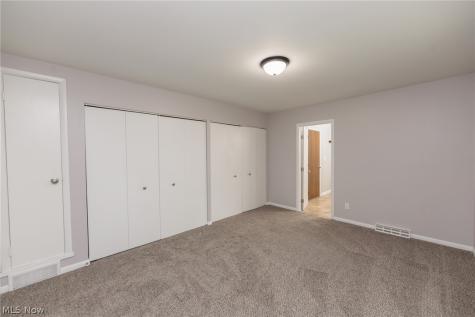3862 & 3866 Seneca Street Stow OH 44224