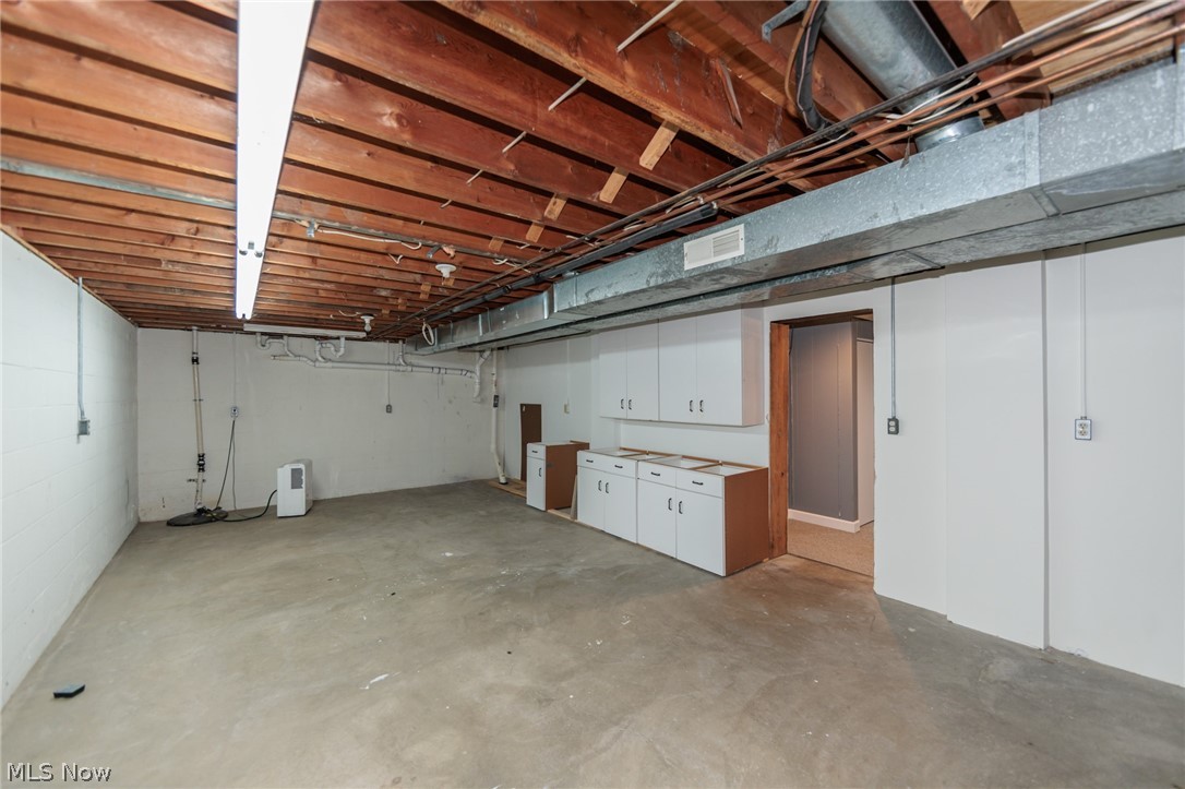 3862 & 3866 Seneca Street Stow OH 44224