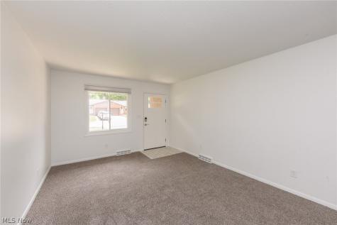 3862 & 3866 Seneca Street Stow OH 44224