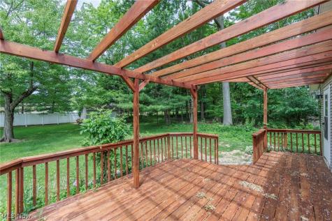 3862 & 3866 Seneca Street Stow OH 44224