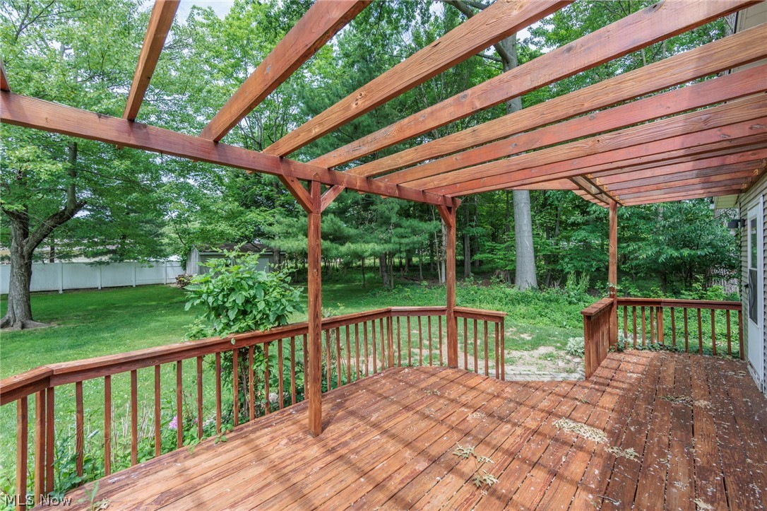3862 & 3866 Seneca Street Stow OH 44224