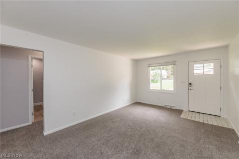 3862 & 3866 Seneca Street Stow OH 44224